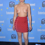 Juliana Harkavy topless